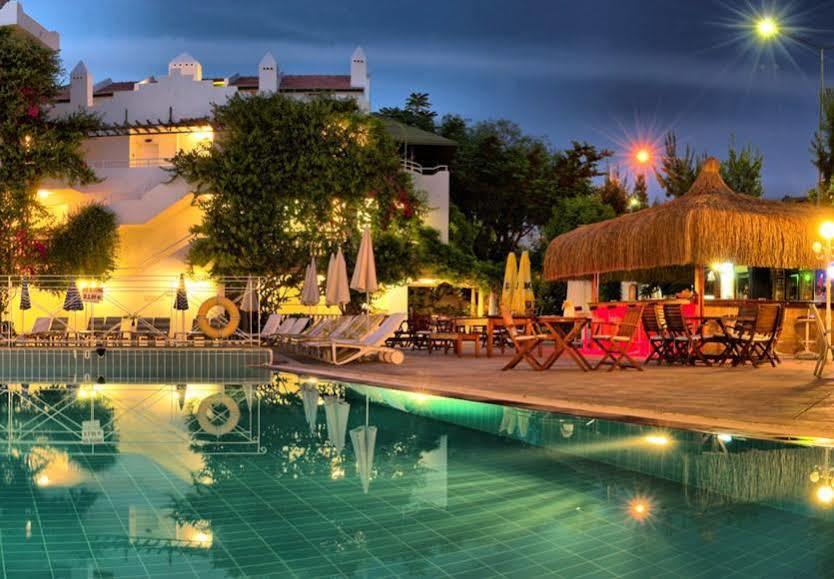 Hotel Golden Gate Kusadası Kültér fotó