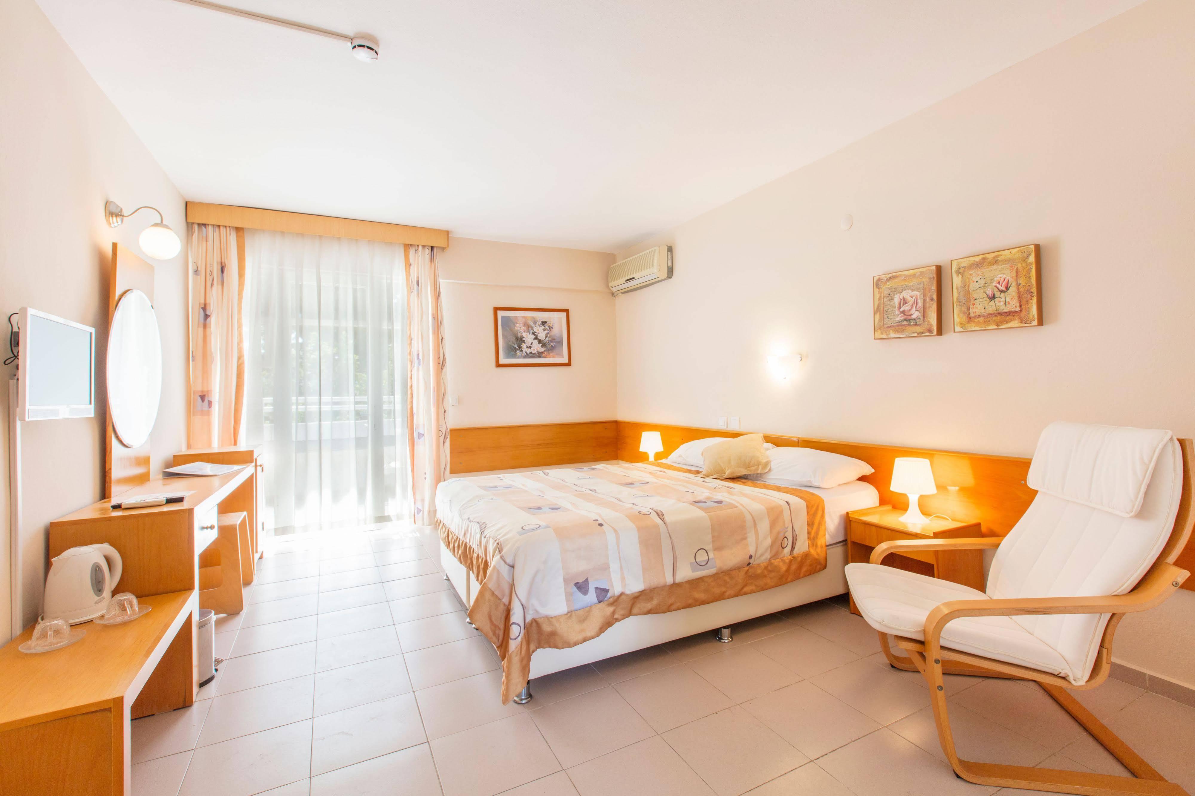 Hotel Golden Gate Kusadası Kültér fotó